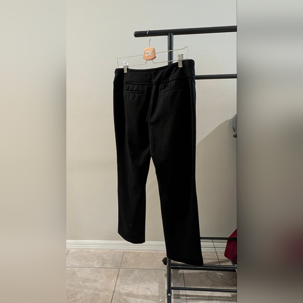 New York & Company Classic Black Pants